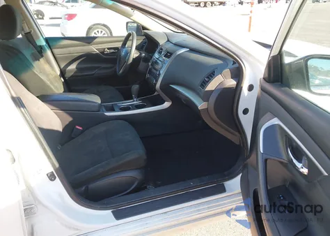 2015 Nissan Altima 2.5 S from USA, damaged, VIN 1N4AL3AP1FC580333